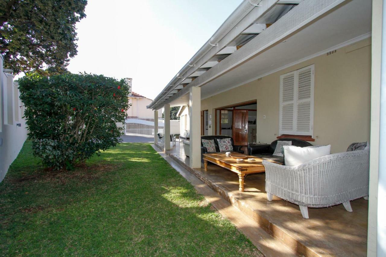 Coweys Corner Bed & Breakfast Durban Exterior photo