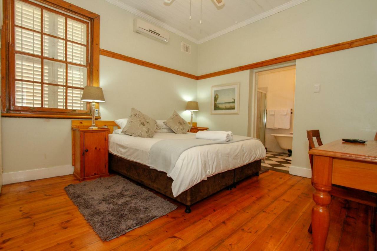 Coweys Corner Bed & Breakfast Durban Exterior photo